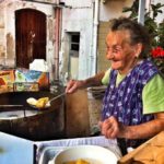 η γιαγιά στο Bari