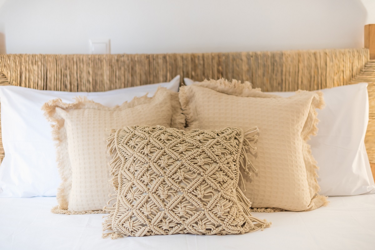 LOUDIA5b Boho Pennie Home