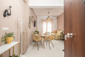 LOUDIA5b Boho Pennie Home