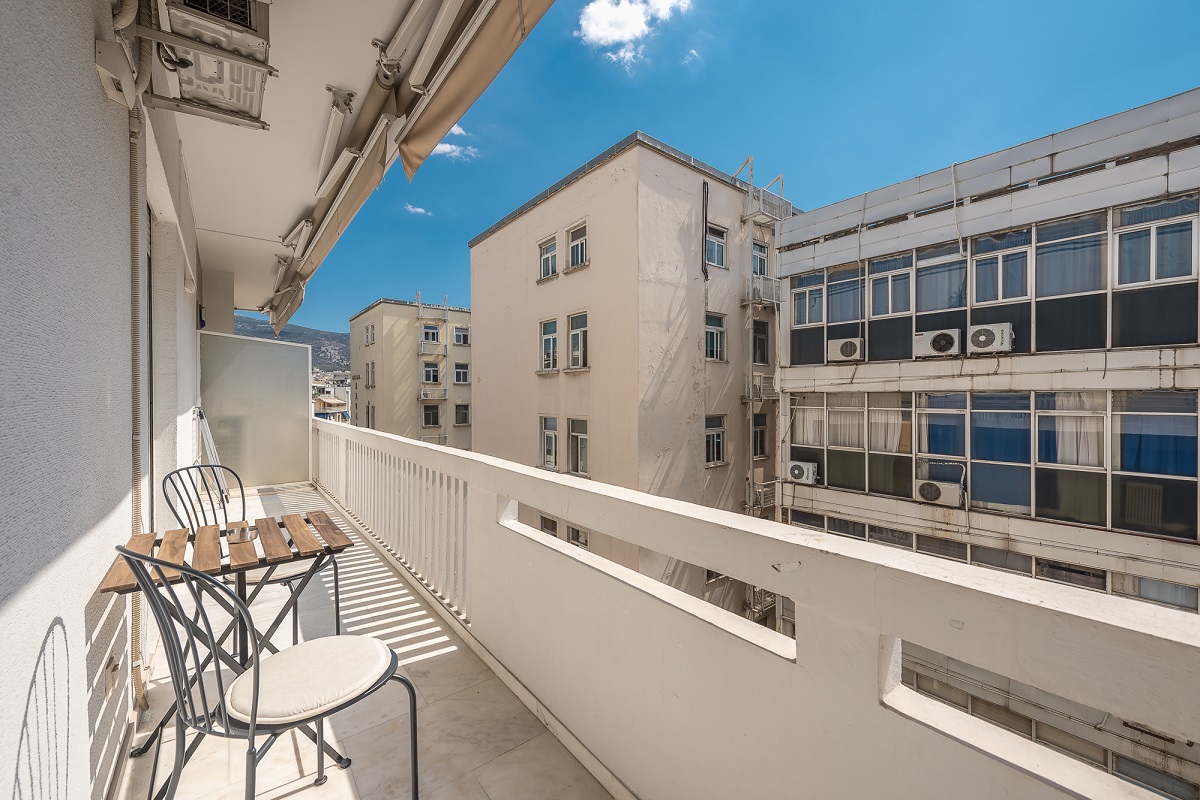 Megaron Suite by Cloudkeys - Lourou