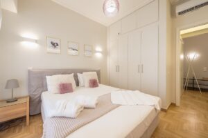 Megaron Suite by Cloudkeys - Lourou